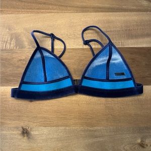 TRIANGL Tootsie Bikini Top